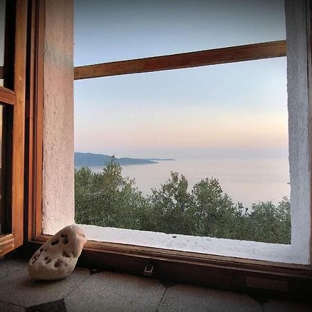 Ustrine View Villa Bagian luar foto