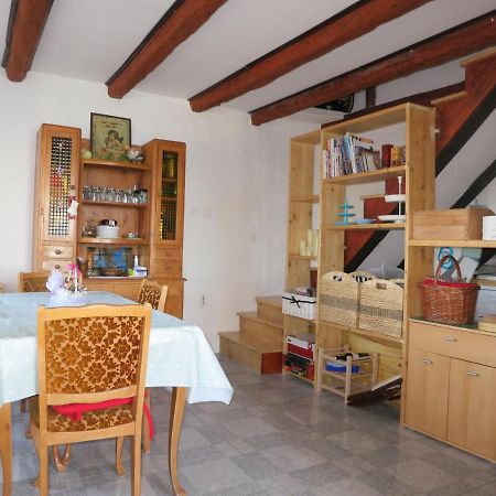 Ustrine View Villa Bagian luar foto
