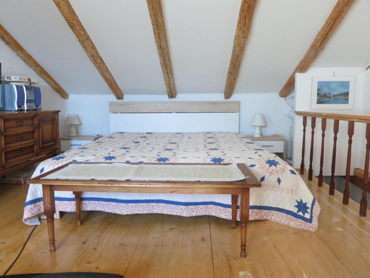 Ustrine View Villa Bagian luar foto